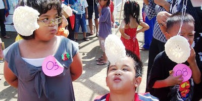 Lomba Makan Krupuk