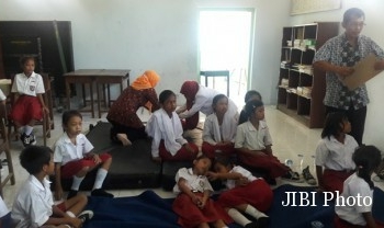 50 Siswa SDN 1 Bangak Diduga Keracunan Mi Bakso