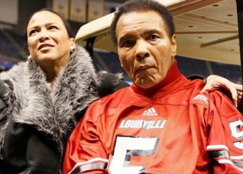 Muhammad Ali Meninggal Dunia