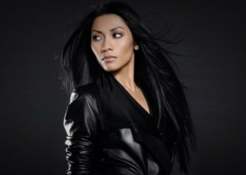 Anggun Kolaborasi dengan Enigma