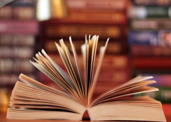 DINAMIKA 103 : Buku Anak Tidak Ramah Anak