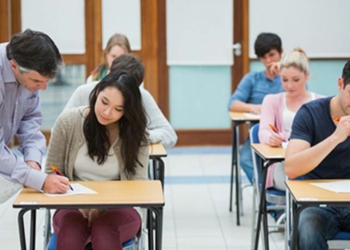 TIPS & TRIK : Kuliah Sambil Kerja Gak Masalah
