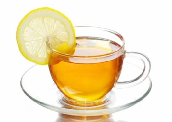 Ini Alasan Untuk Tidak Minum Teh Saat Sahur