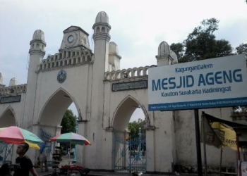 Deretan Masjid Besar di Solo Raya