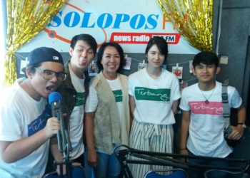 Kunjungan Pemain Film Terbang Menembus Langit