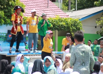Jogja Bay Hibur Anak Terdampak Banjir Di Bantul
