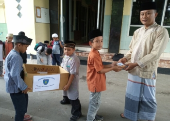 Jumat Berbagi Bersama SD Muhammadiyah Program Khusus Baturan Colomadu