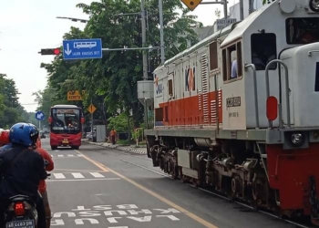 transportasi umum solo