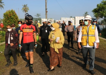 Ganjar Jadi Mandor, Keliling Borobudur Cek Proyek Langsung Tangani Masalah