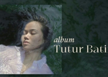 Yunita Rachman atau yang lebih dikenal dengan Yura Yunita (lahir 9 Juni 1991) adalah seorang penulis lagu dan penyanyi Indonesia keturunan Sunda.