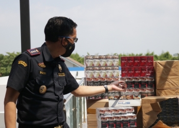 rokok ilegal Bea Cukai Surakarta