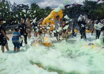 Jogja Bay Hadirkan Rainbow Bubble Foam Festival
