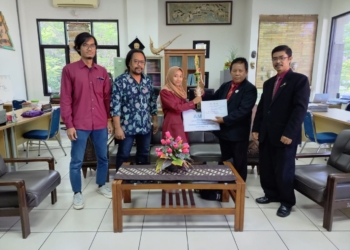 Tulis Tentang Keris, Mahasiswa Prodi Senjata Tradisional Keris ISI Surakarta Raih Juara 1 Tingkat Nasional