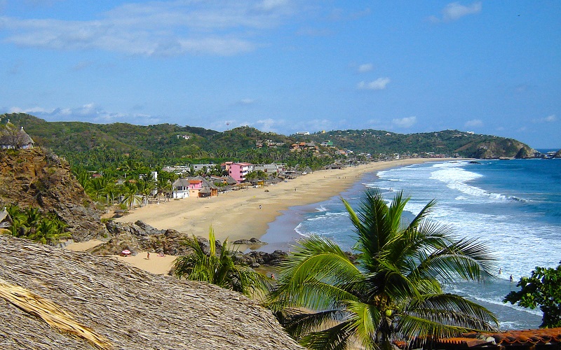 Pantai Berbahaya di Dunia