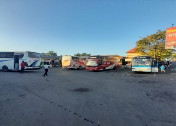 Bus Ekonomi Makin Tergilas Zaman, Berapa Banyak Penumpang Yang Masih Setia?