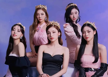 “CHECKMATE” ITZY