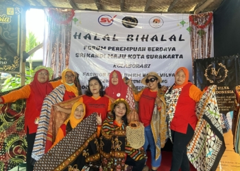 Lestarikan Batik Indonesia, Forum Perempuan Berdaya Gelar Fashion Show Bareng Batik Vilya