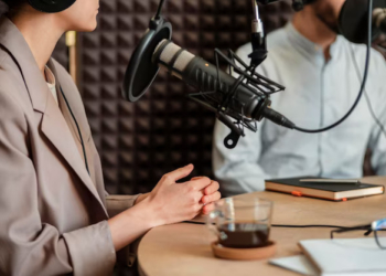 Bingung Naikin Brand Bisnismu? Podcastin Aja!