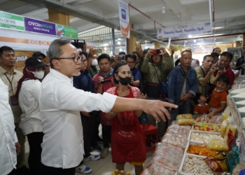 Operasi Pasar di Solo, Mendag Zulkifli Hasan Jamin Harga Beras Aman