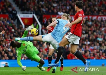 Manchester City Permalukan Manchester United 3-0 di Old Trafford