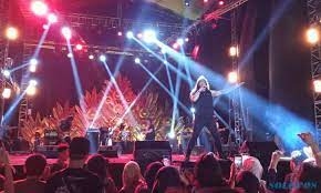 Tips Menabung Untuk Nonton Konser Idola