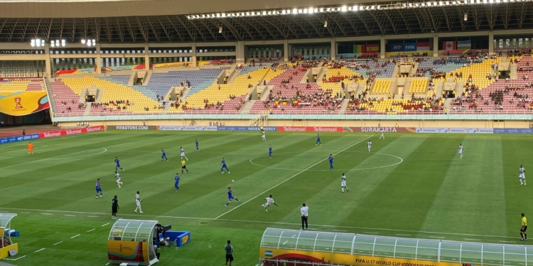 Laga Piala Dunia U17 saat dimainkan di Stadion Manahan Solo