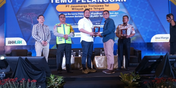 Tingkatkan Mutu Pelayanan, Jasamarga Transjawa Tol Wilayah Jateng Gelar Temu Pelanggan