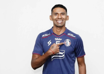 Diharapkan Muncul Hadapi Persis Solo Hari Ini, Fernando Valente Akui Gilbert Alvarez Belum Capai Kondisi Terbaik