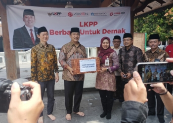 Bupati Demak Apresiasi Bantuan LKPP untuk Korban Banjir