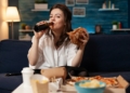 Perempuan Wajib Tahu, Kebiasaan Ini Bisa Menjadi Pemicu Kanker Payudara!