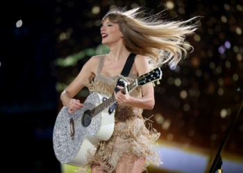 Billboard Menobatkan Taylor Swift sebagai Musisi Pop Terhebat No.2