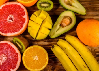 Buah – buahan Skincare Alami untuk Kulit Sehat dan Cerah