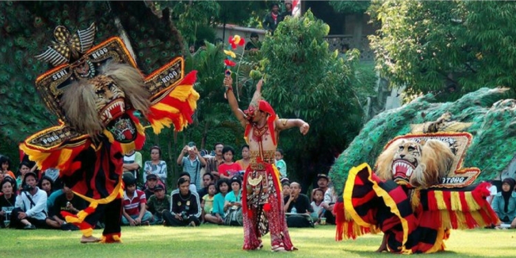 Reog Ponorogo Akhirnya Resmi Menjadi Warisan Budaya Takbenda UNESCO