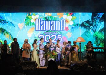 Ressa Herlambang Bikin Seru Moment Pergantian Tahun Baru 2025 di Lorin Solo Hotel