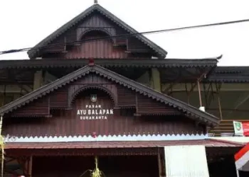 Buka 24 Jam, Ini Menariknya Kulineran di Pasar Ayu Solo