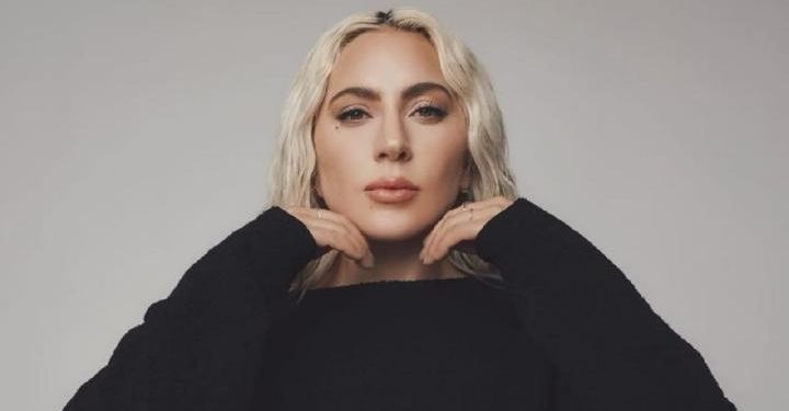 Lady Gaga dinobatkan sebagai artis terbaik di MTV Video Music Awards